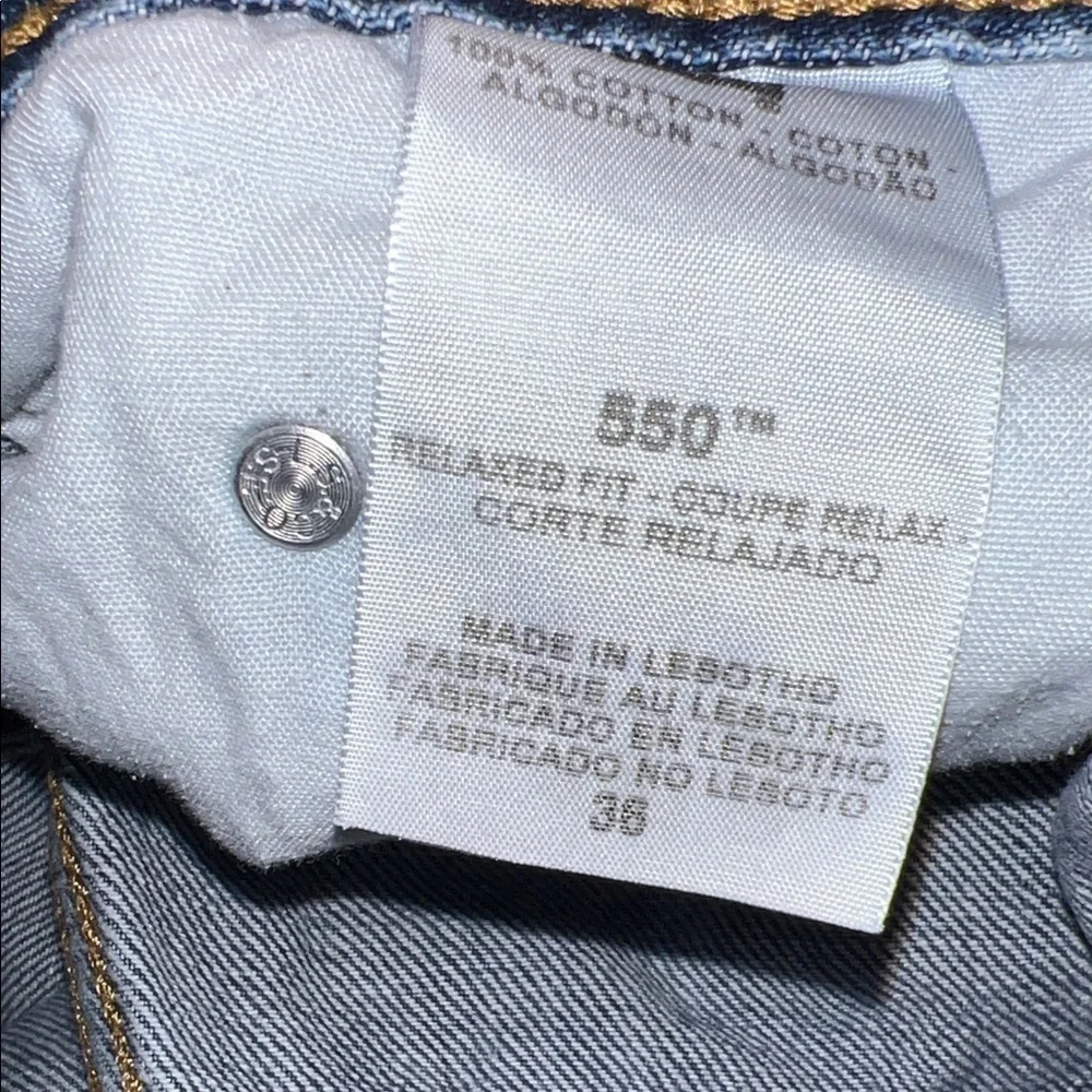 550 Levi's Men's Blue Jean Shorts 36